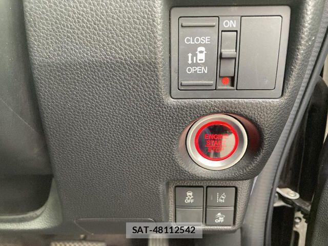 Honda N BOX CUSTOM 2019-02 4640130-12