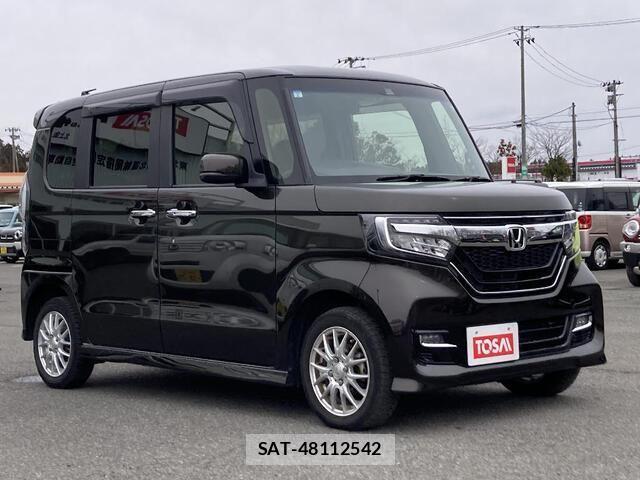 Honda N BOX CUSTOM 2019-02 4640130-22