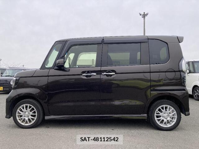 Honda N BOX CUSTOM 2019-02 4640130-26