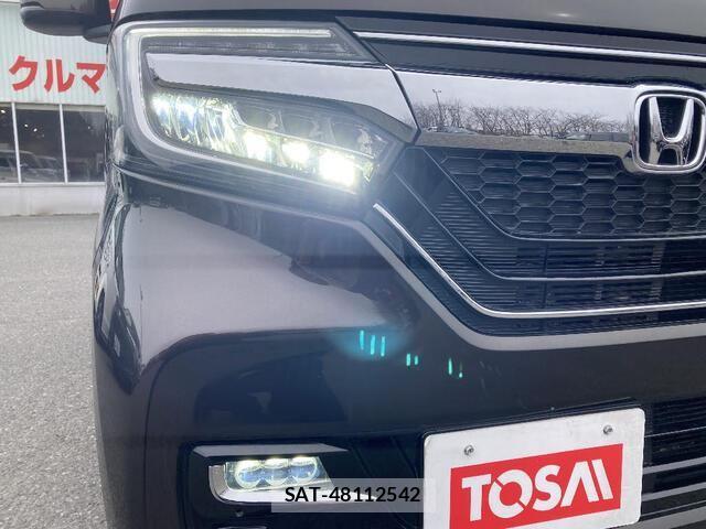 Honda N BOX CUSTOM 2019-02 4640130-27