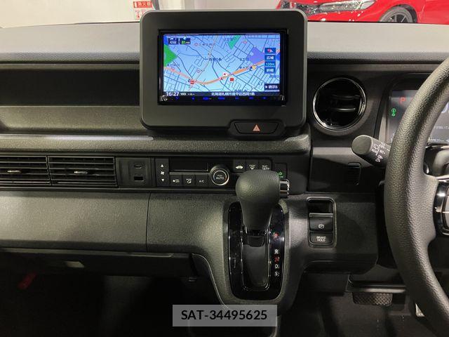 Honda N BOX CUSTOM 2024-11 4972974-17