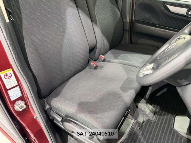 Honda N BOX CUSTOM 2014-11 5873997-11