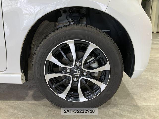 Honda N BOX CUSTOM 2023-11 5873964-11