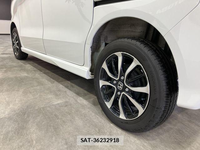 Honda N BOX CUSTOM 2023-11 5873964-14