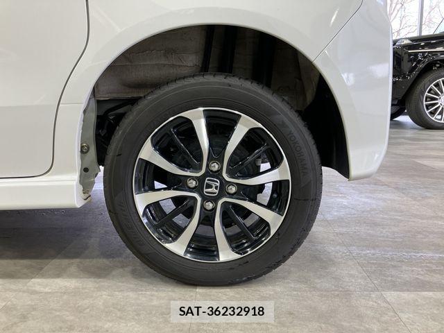 Honda N BOX CUSTOM 2023-11 5873964-15