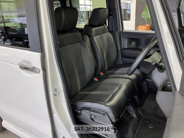 Honda N BOX CUSTOM 2023-11 5873964-21