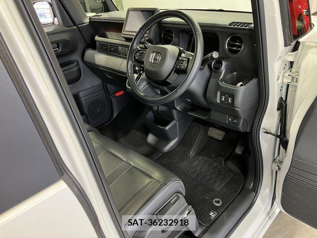 Honda N BOX CUSTOM 2023-11 5873964-22