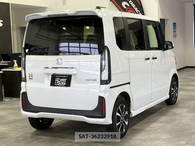 Honda N BOX CUSTOM 2023-11 5873964-6