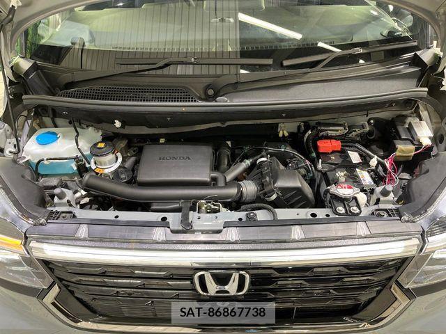 Honda N BOX CUSTOM 2024-01 5873962-17
