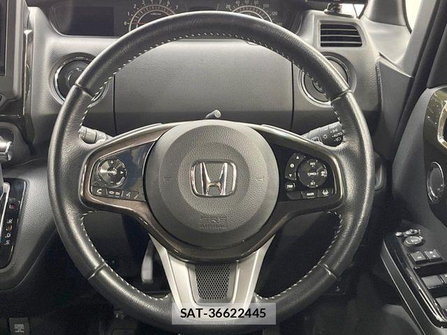 Honda N BOX CUSTOM 2019-10 6014435-11