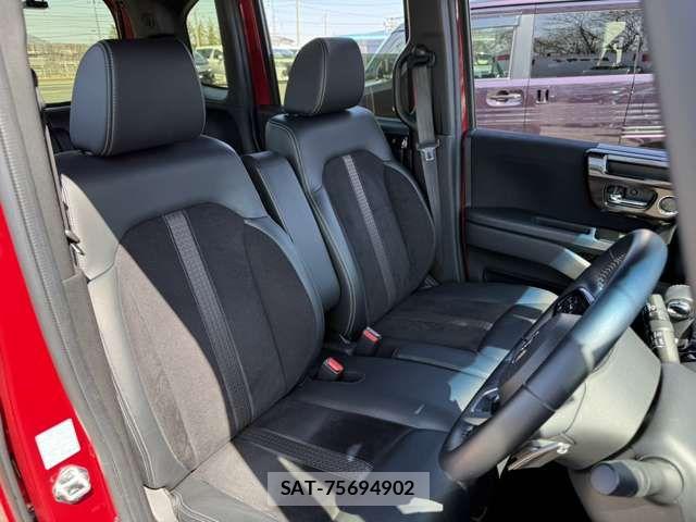 Honda N BOX CUSTOM 2019-11 6217685-11