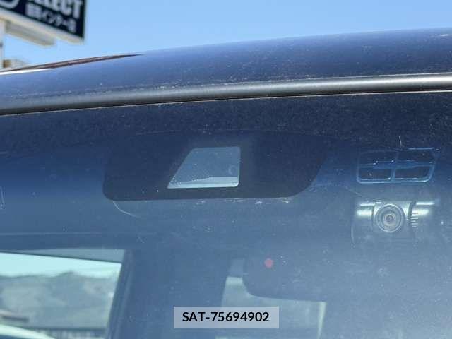 Honda N BOX CUSTOM 2019-11 6217685-8