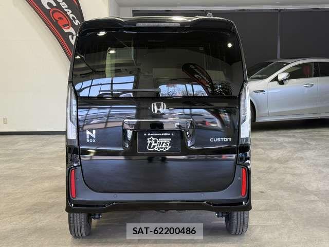 Honda N BOX CUSTOM 2024-12 6246249-8