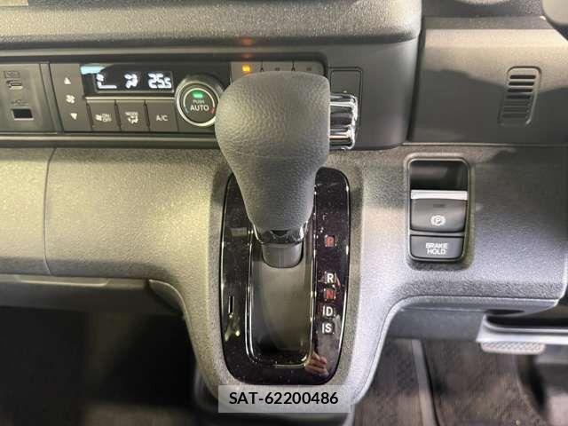 Honda N BOX CUSTOM 2024-12 6246249-15