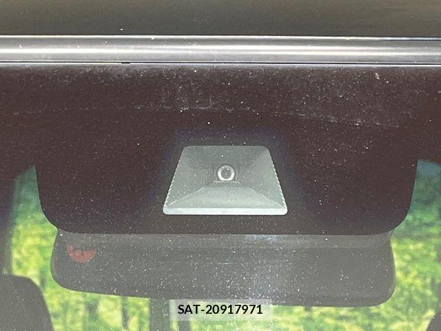 Honda N BOX CUSTOM 2018-10 6272459-4