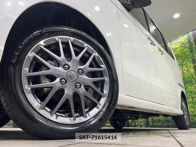 Honda N BOX CUSTOM 2024-04 6272457-12