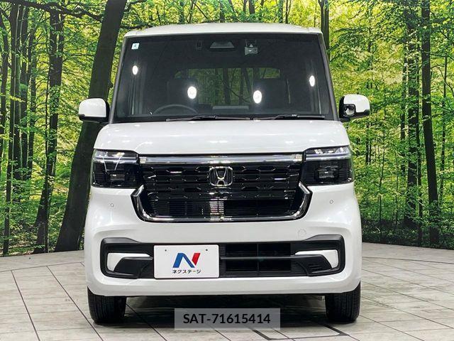 Honda N BOX CUSTOM 2024-04 6272457-13
