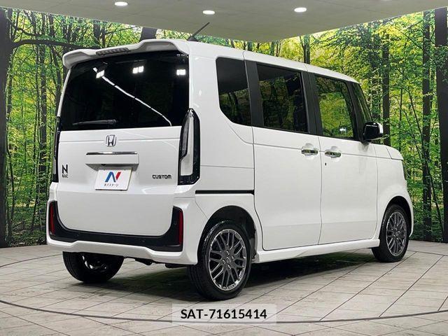 Honda N BOX CUSTOM 2024-04 6272457-16