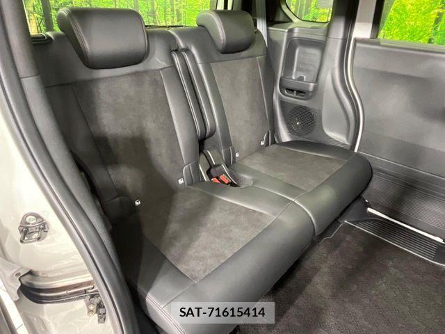 Honda N BOX CUSTOM 2024-04 6272457-8