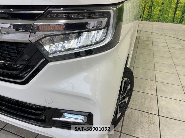 Honda N BOX CUSTOM 2018-08 6305615-11