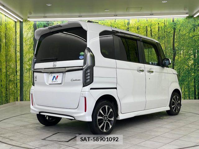 Honda N BOX CUSTOM 2018-08 6305615-16