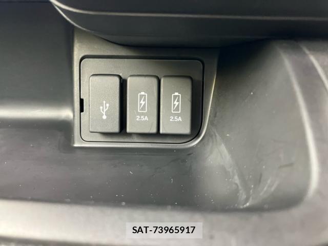 Honda N BOX CUSTOM 2023-09 6501089-23