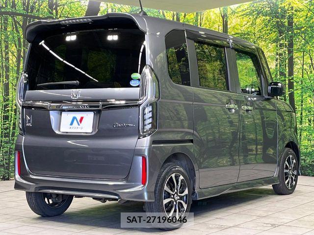 Honda N BOX CUSTOM 2018-06 6546216-17