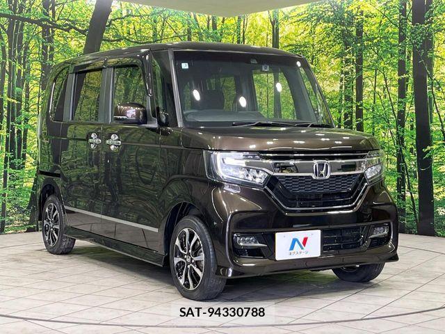 Honda N BOX CUSTOM 2019-03 6672919-18