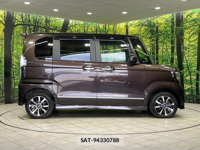 Honda N BOX CUSTOM 2019-03 6672919-19