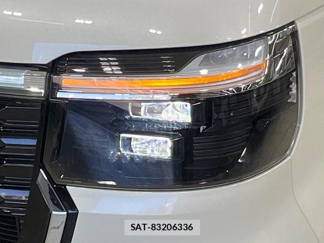 Honda N BOX CUSTOM 2023-12 6677189-12