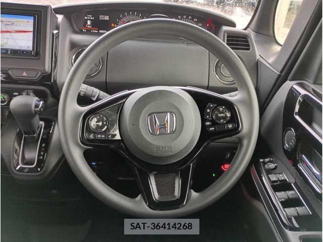 Honda N BOX CUSTOM 2023-09 6677192-18