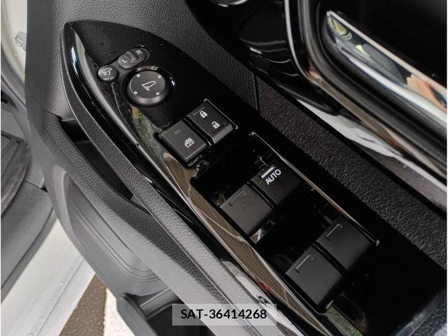 Honda N BOX CUSTOM 2023-09 6677192-19