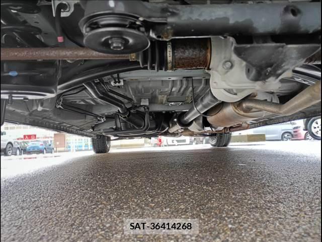 Honda N BOX CUSTOM 2023-09 6677192-29