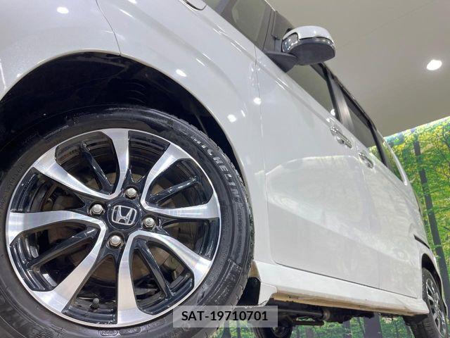 Honda N BOX CUSTOM 2019-03 6677194-12