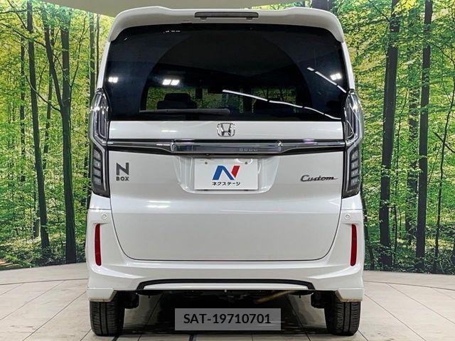 Honda N BOX CUSTOM 2019-03 6677194-14