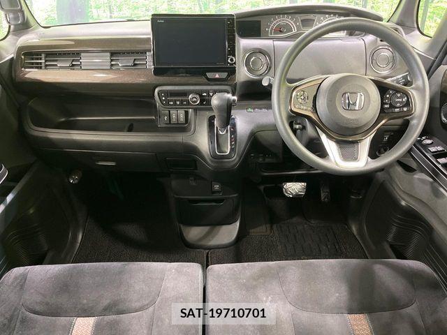 Honda N BOX CUSTOM 2019-03 6677194-1