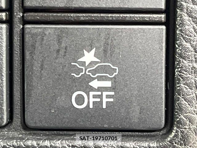 Honda N BOX CUSTOM 2019-03 6677194-5