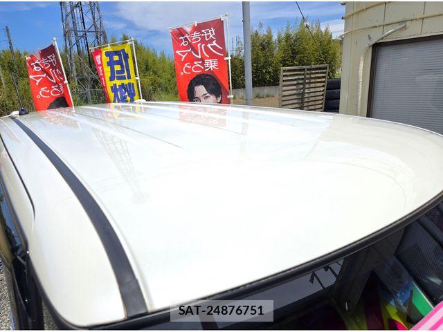 Honda N BOX CUSTOM 2017-03 6691138-4
