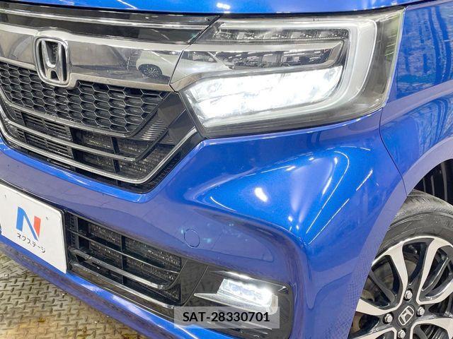 Honda N BOX CUSTOM 2018-03 6752638-12