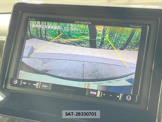 Honda N BOX CUSTOM 2018-03 6752638-4