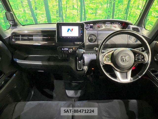 Honda N BOX CUSTOM 2019-05 6752637-1