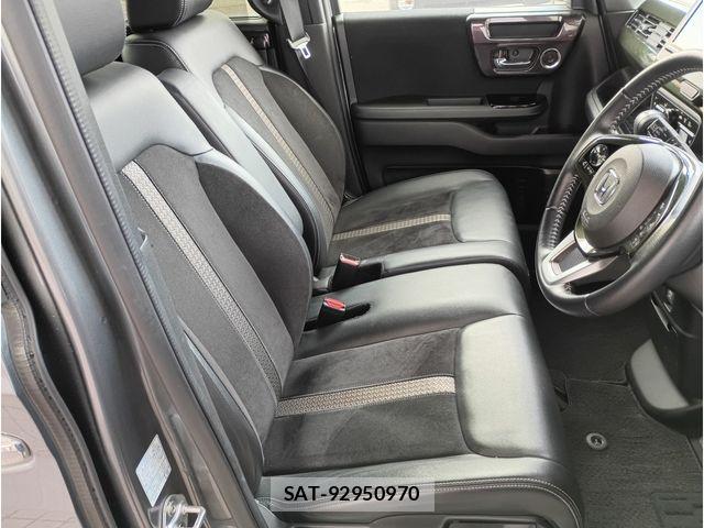 Honda N BOX CUSTOM 2020-09 6791324-10