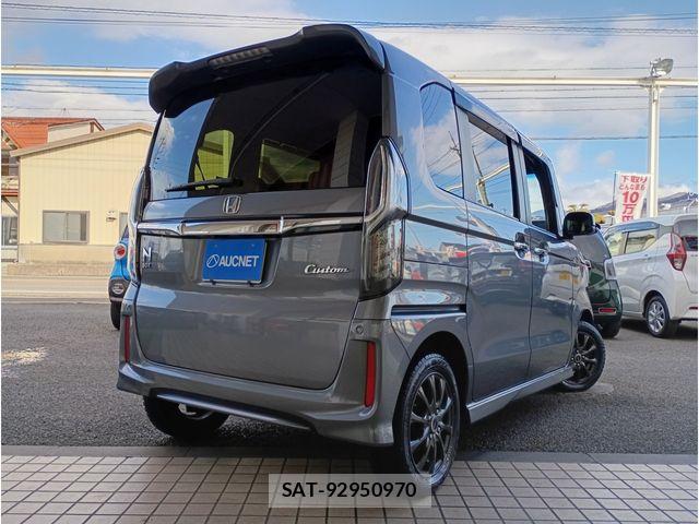 Honda N BOX CUSTOM 2020-09 6791324-2