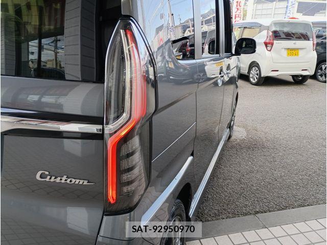 Honda N BOX CUSTOM 2020-09 6791324-4