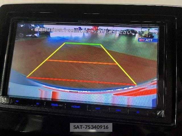 Honda N BOX CUSTOM 2019-03 6791320-10
