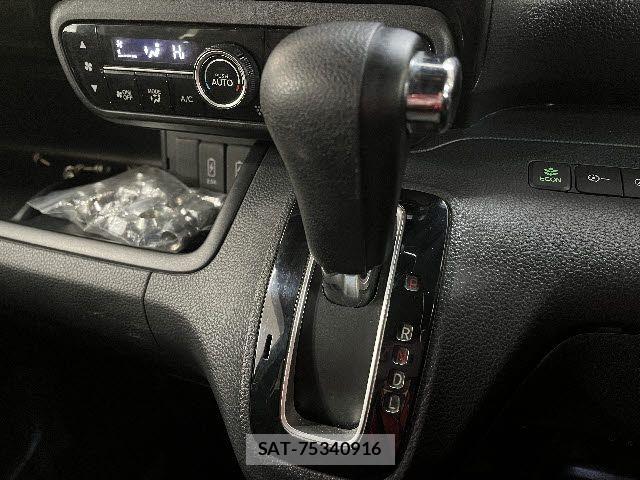 Honda N BOX CUSTOM 2019-03 6791320-19