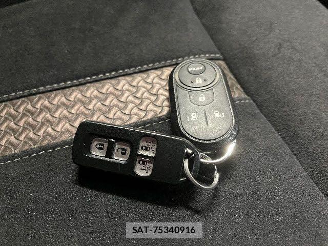 Honda N BOX CUSTOM 2019-03 6791320-25