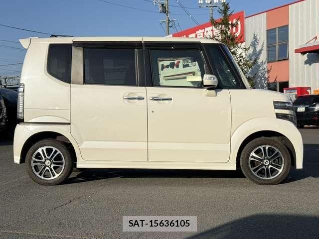 Honda N BOX CUSTOM 2013-08 6816234-25