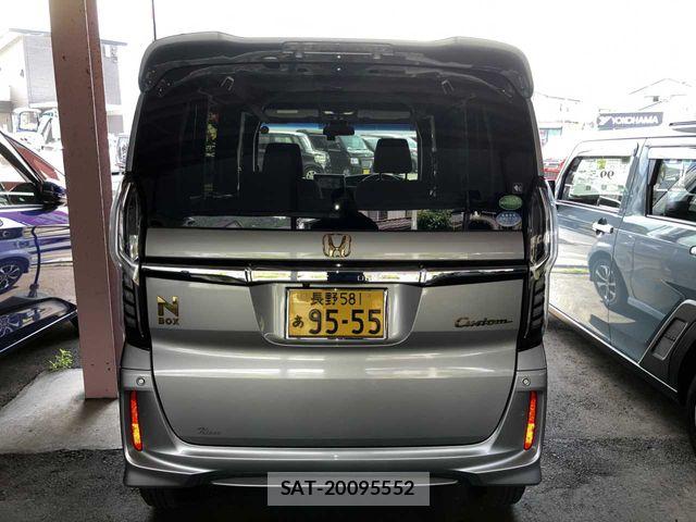Honda N BOX CUSTOM 2018-06 6816225-6