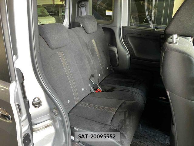 Honda N BOX CUSTOM 2018-06 6816225-8